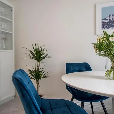 Penleys Apartment *